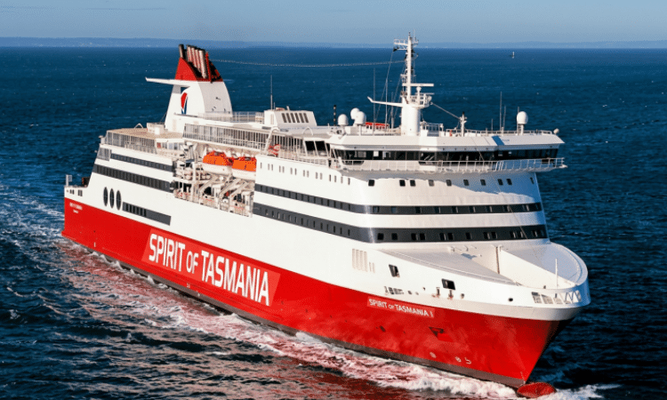 The Best Things to do near Devonport (And why Spreyton should be One of Them)